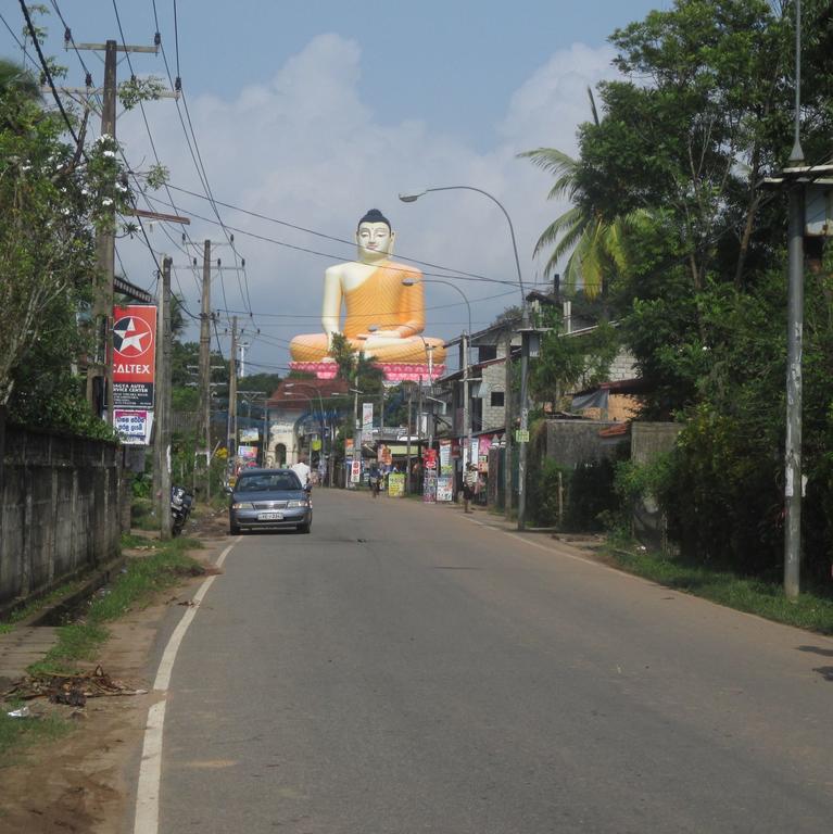 Guesthouse Sunshine Aluthgama Buitenkant foto