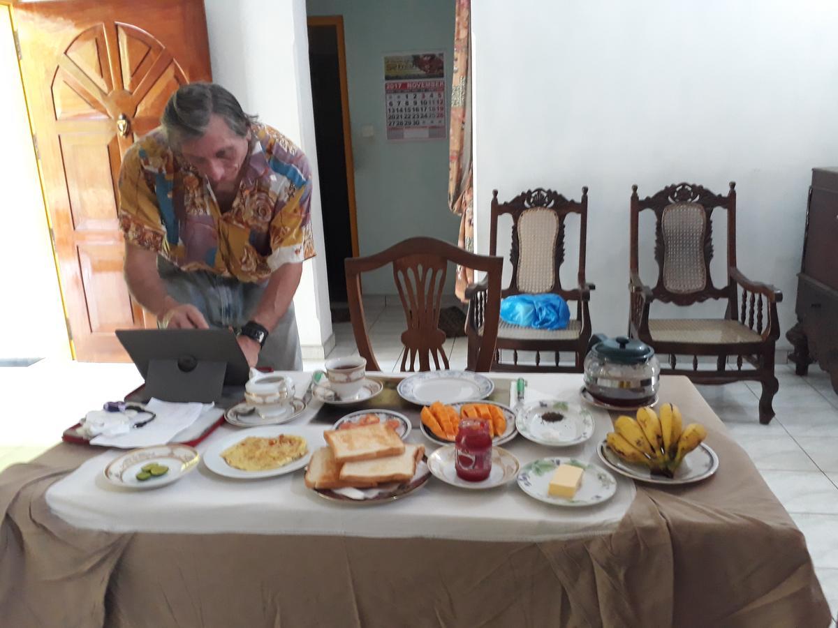 Guesthouse Sunshine Aluthgama Buitenkant foto