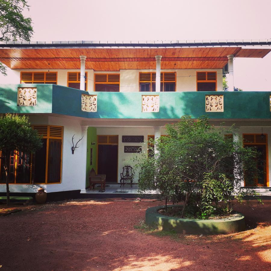 Guesthouse Sunshine Aluthgama Buitenkant foto