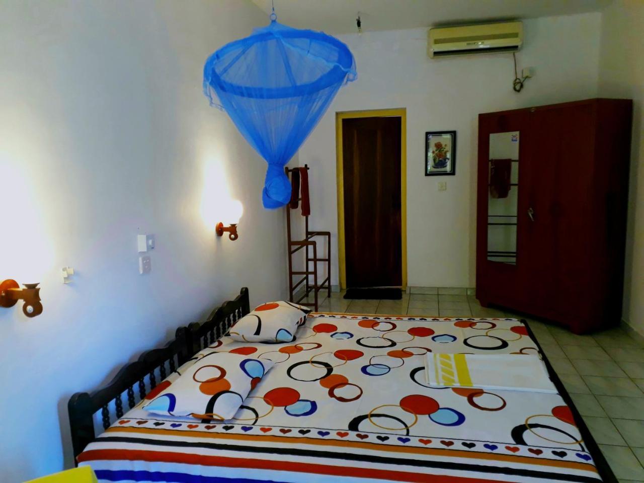 Guesthouse Sunshine Aluthgama Buitenkant foto