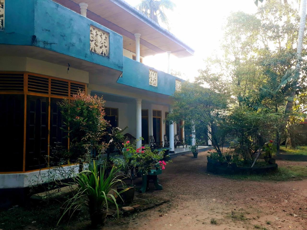 Guesthouse Sunshine Aluthgama Buitenkant foto