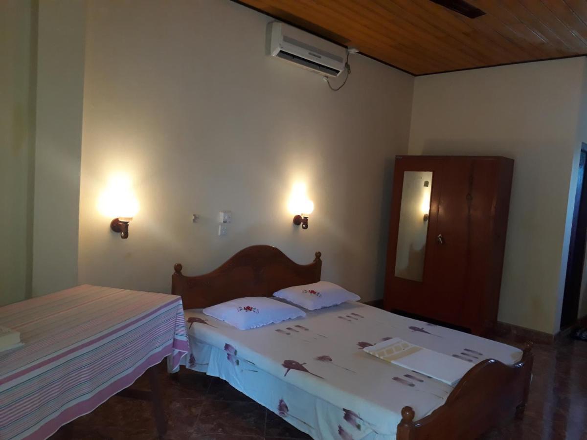 Guesthouse Sunshine Aluthgama Buitenkant foto