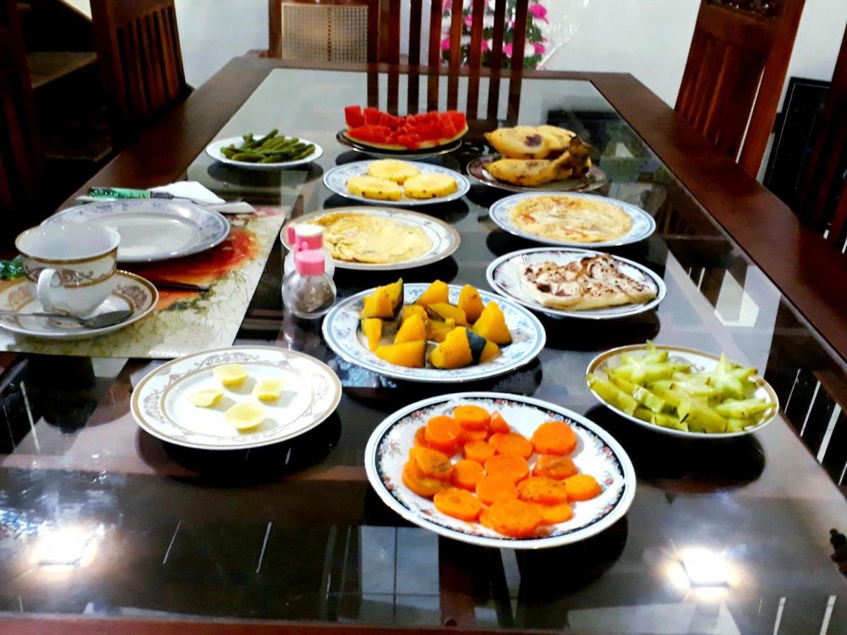 Guesthouse Sunshine Aluthgama Buitenkant foto